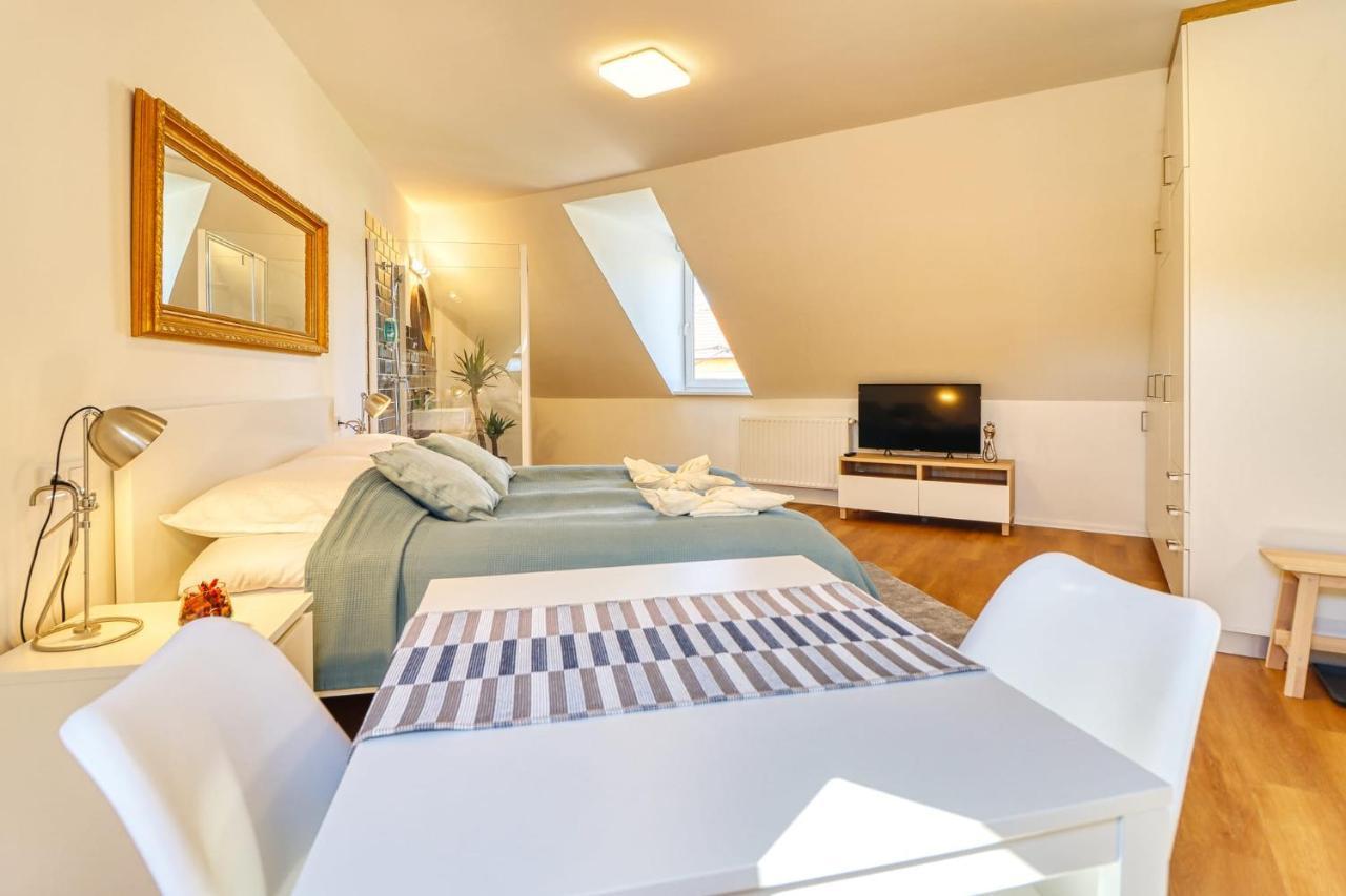 Barka Apartman Эгер Экстерьер фото