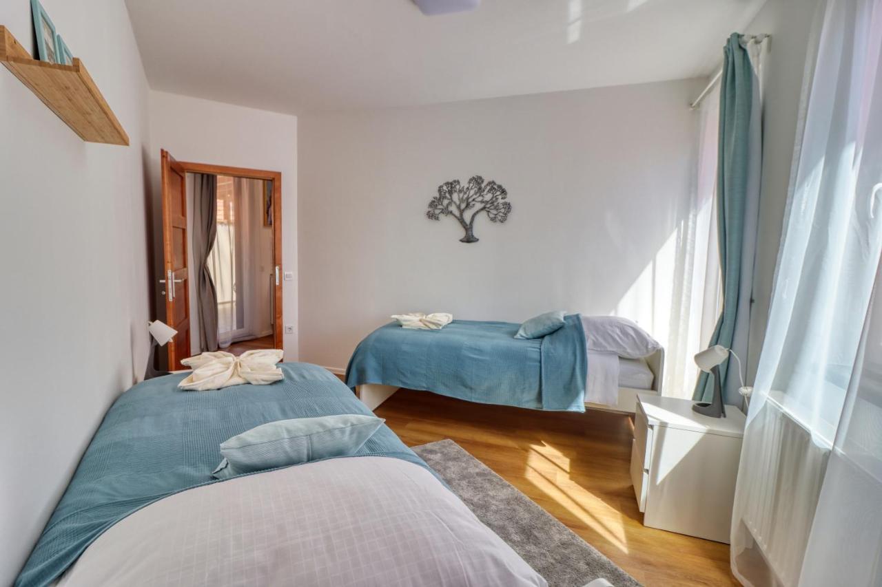Barka Apartman Эгер Экстерьер фото